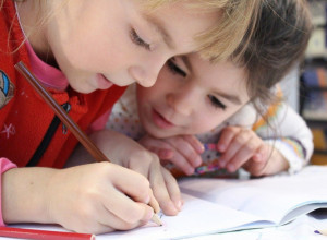 Počela je nova ŠKOLSKA godina: Ovo su pet lakih koraka da vaše dete zavoli ORGANIZACIJU vremena